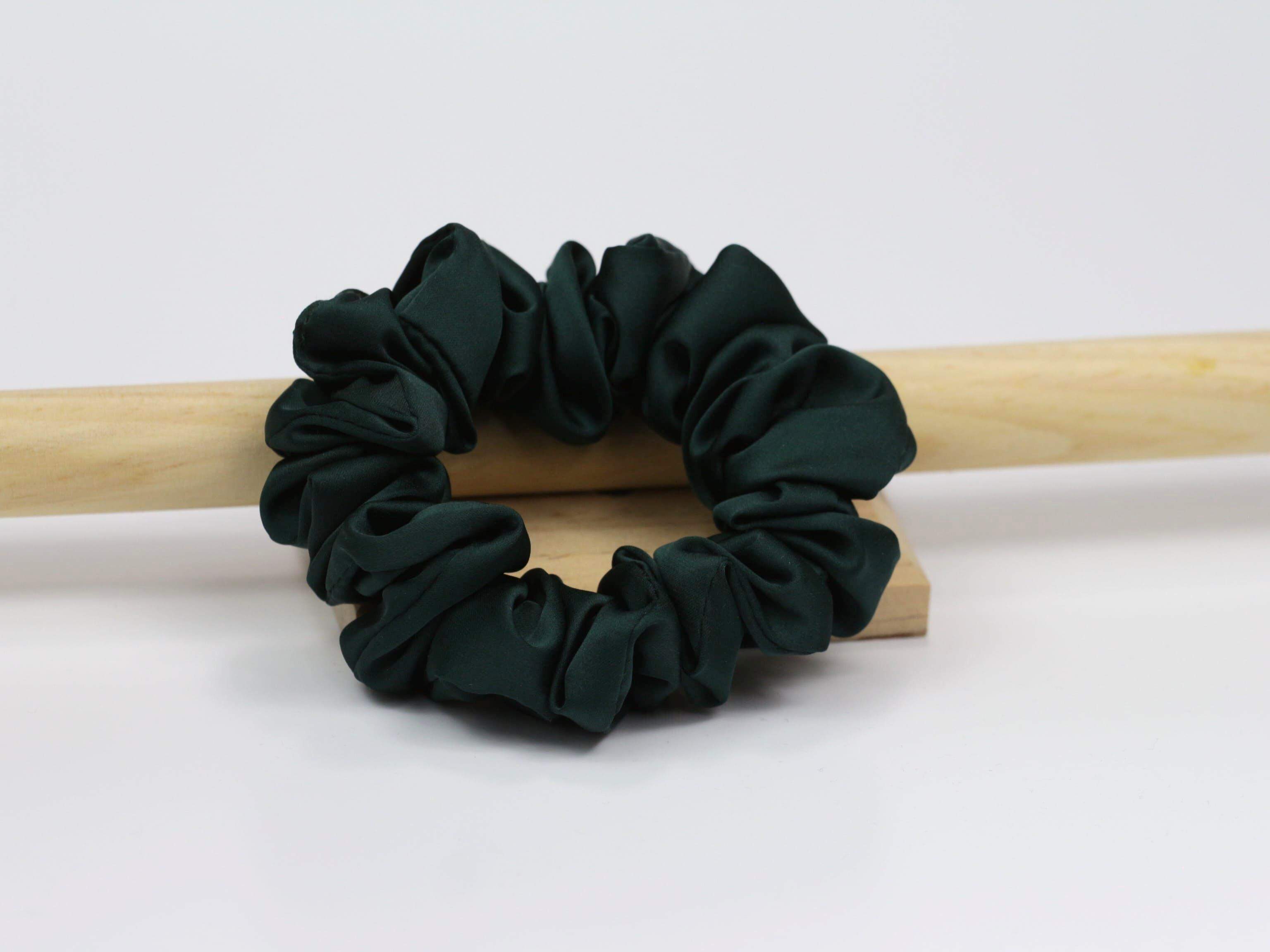 Scrunchie SMALL - zgaszona butelkowa zieleń