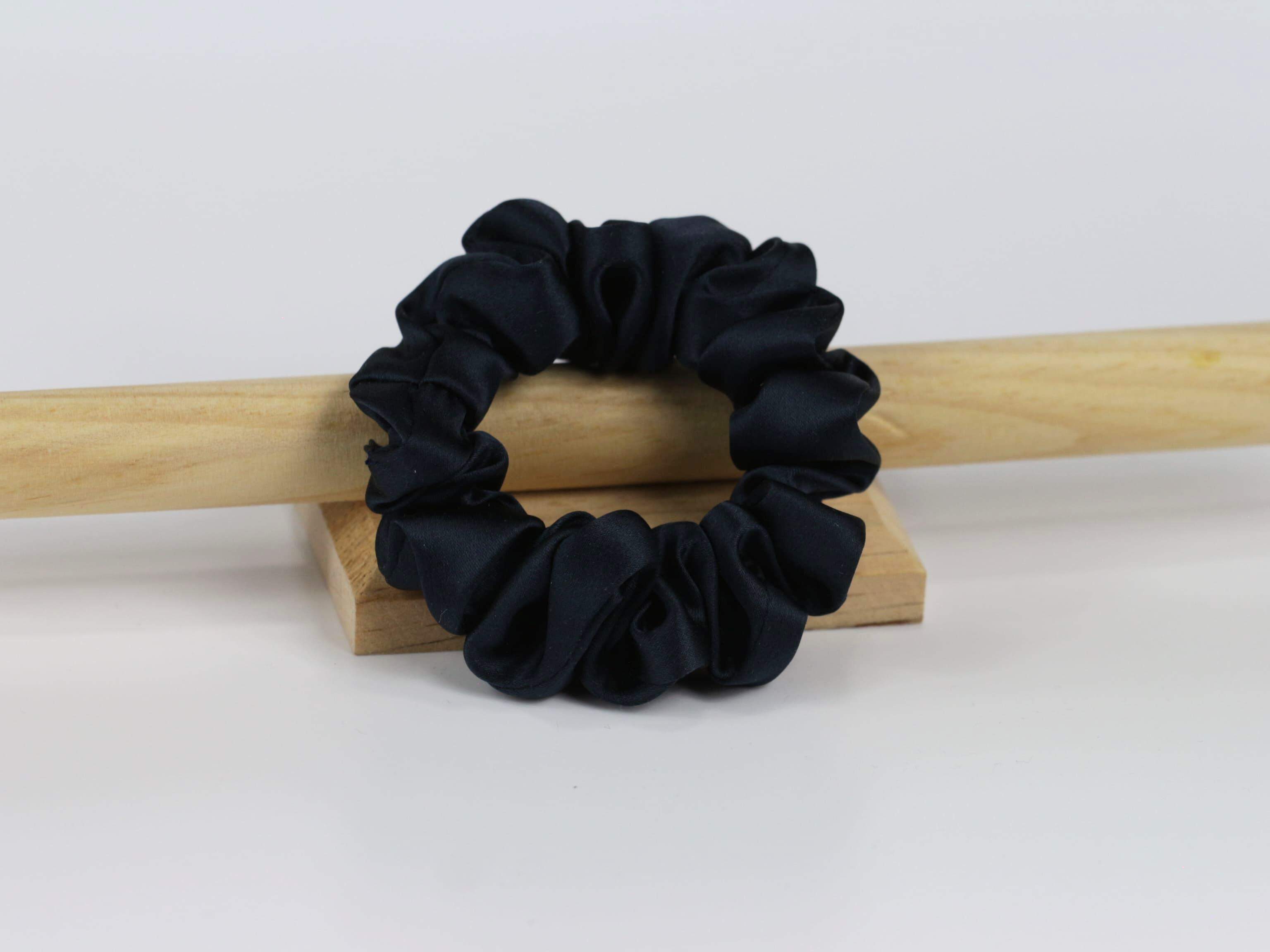 Jedwabna scrunchie SMALL - głęboki granat