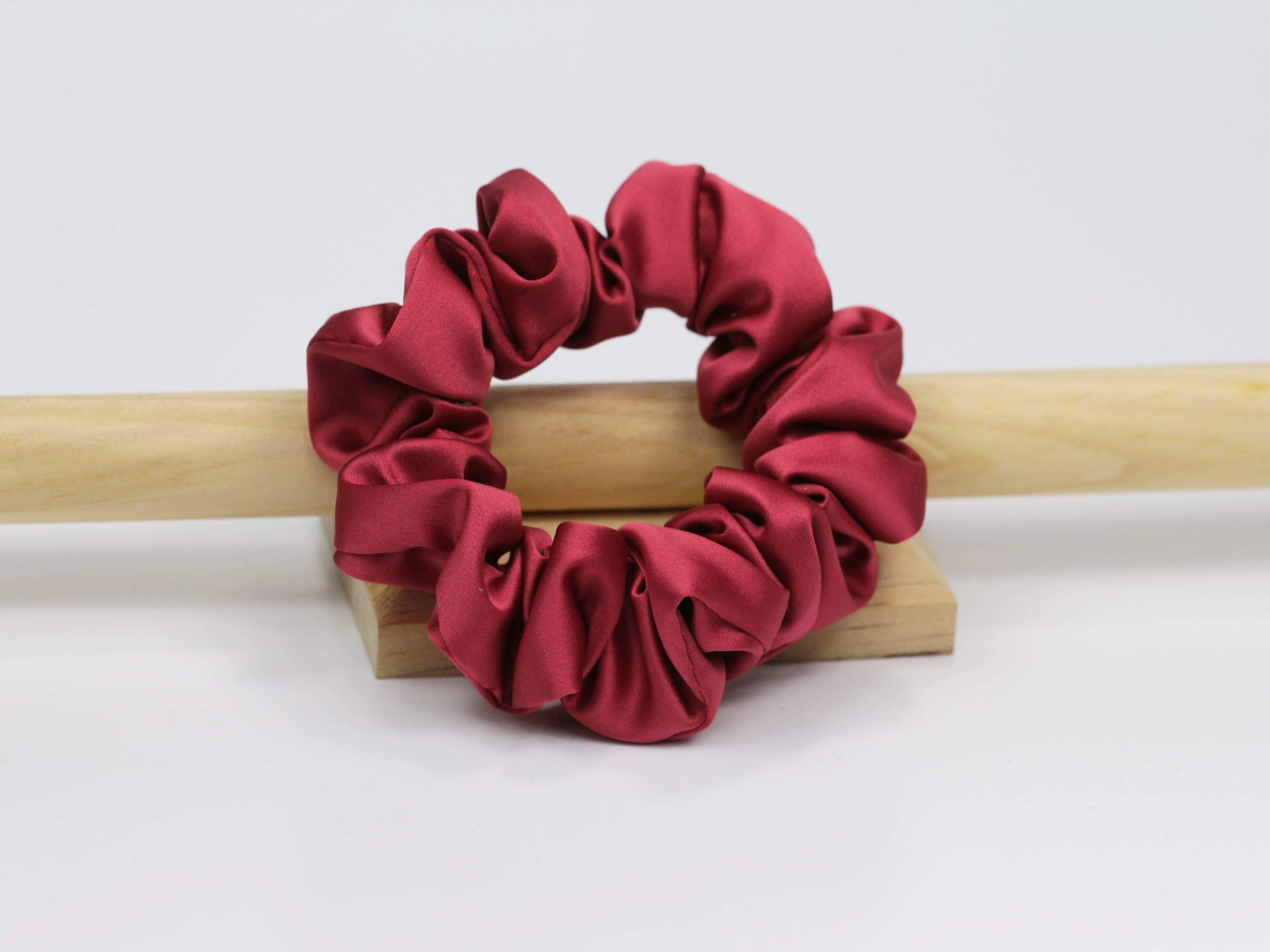 Scrunchie SMALL - zgaszona czerwień