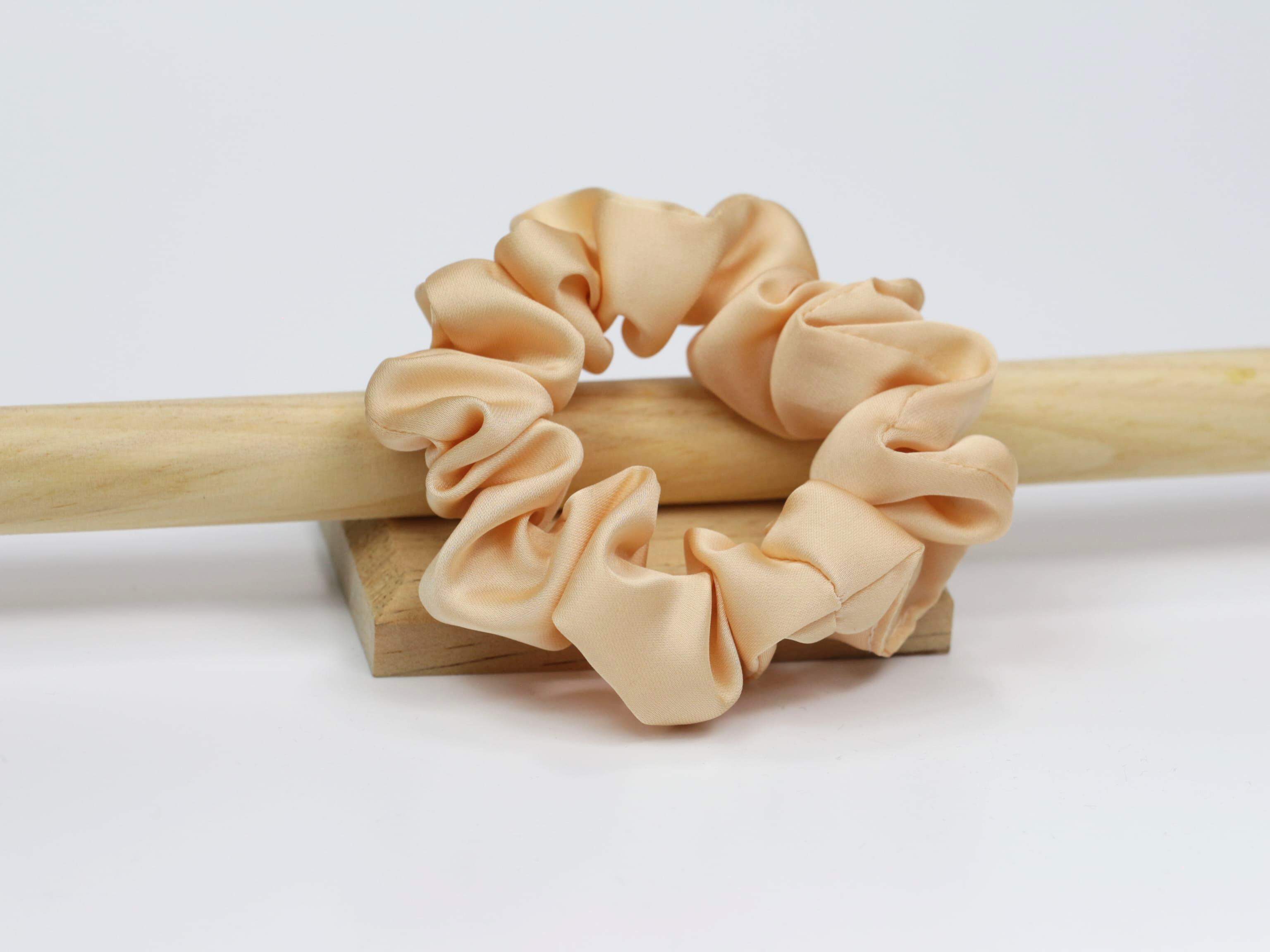 Scrunchie SMALL - pastelowa żółć