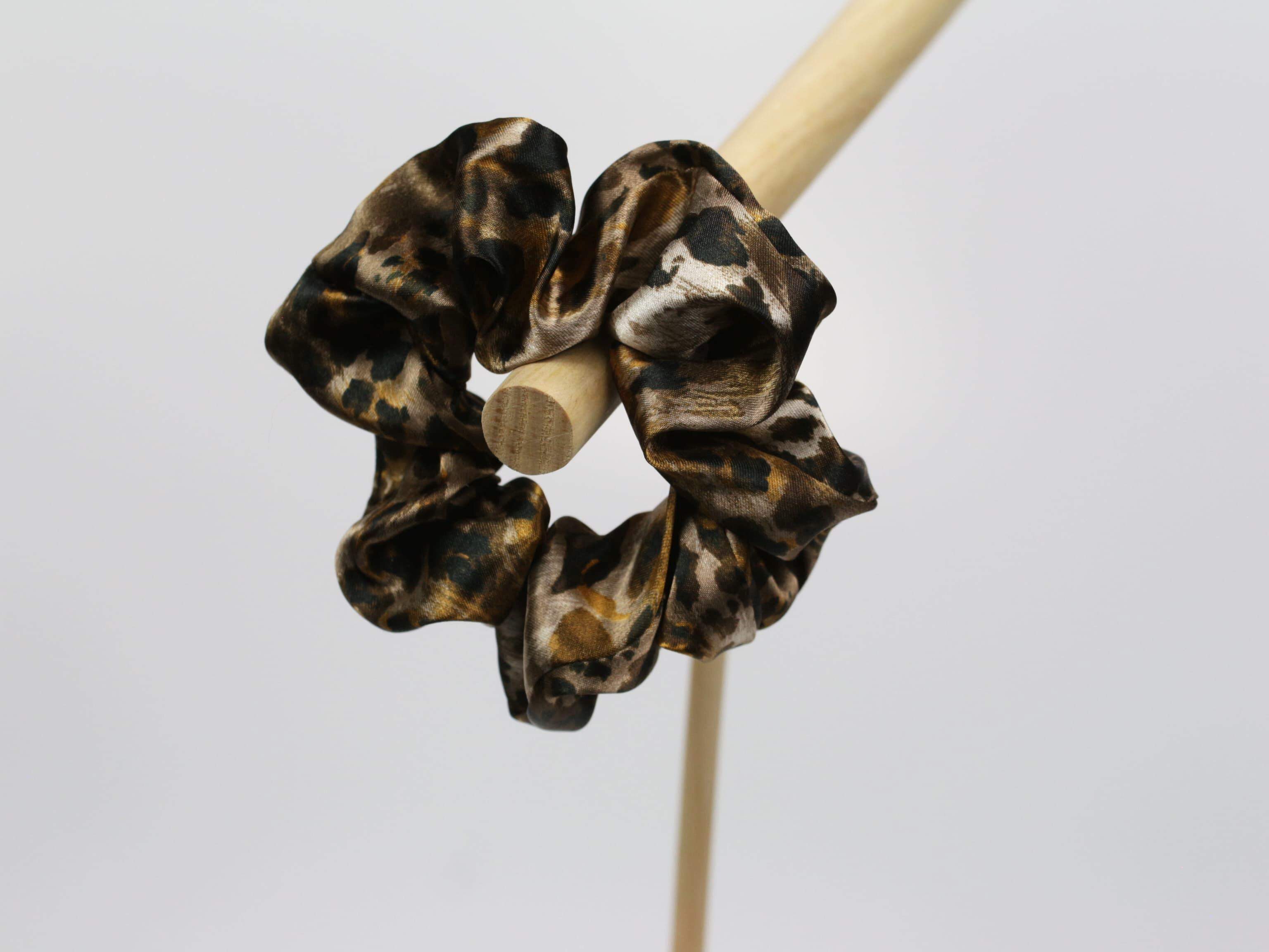 Scrunchie LARGE - panterka